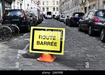 Strada chiusa a Parigi - Francia Foto Stock