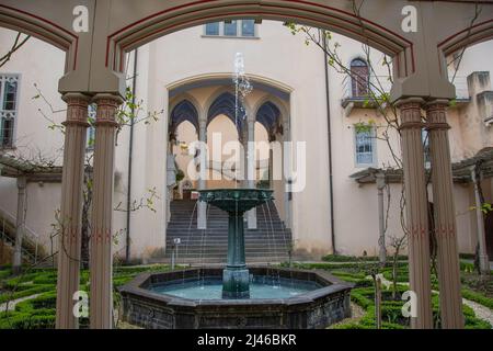 Coblenza, Germania 20 marzo 2022, il giardino pergolato del Castello di Stolzenfels a Coblenza Foto Stock
