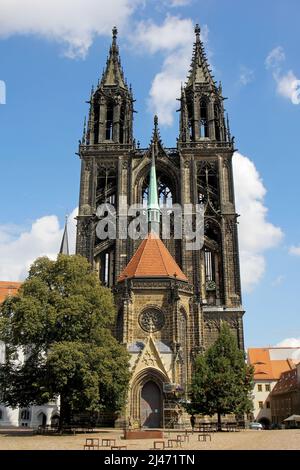 Cattedrale gotica di Meissen sul Castello di Albrechtsburg sul fiume Elba, Meissen, Germania Foto Stock