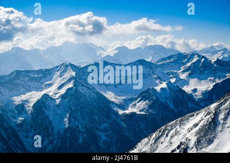 Val di Sole Pejo 3000, località sciistica di Pejo fonti, Parco Nazionale dello Stelvio, Trentino, Alpi Italia. Foto Stock