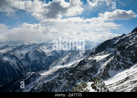 Val di Sole Pejo 3000, località sciistica di Pejo fonti, Parco Nazionale dello Stelvio, Trentino, Alpi Italia. Foto Stock