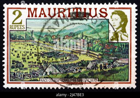MAURITIUS - CIRCA 1989: Un timbro stampato nelle Mauritius mostra Champ de Mars Race Course, 1870, circa 1989 Foto Stock