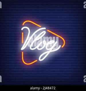 Vlog neon segno su muro di mattoni. Testo luminoso sul pulsante di riproduzione. Pubblicità notturna brillante. Illustrazione vettoriale in stile neon per blogging e pers Illustrazione Vettoriale