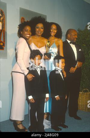 Diana Ross & Family al 27th Annual ama Awards a Los Angeles California on Jan 17 2000 Credit: Jeffrey Mayer / Rock negatives / MediaPunch Foto Stock