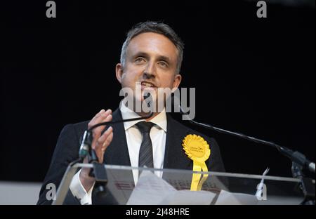 Foto del fascicolo del 07/05/21 del leader liberaldemocratico scozzese Alex Cole-Hamilton, che ha detto che il suo partito libererà i consigli dalla SNP 'power grabs'. Foto Stock