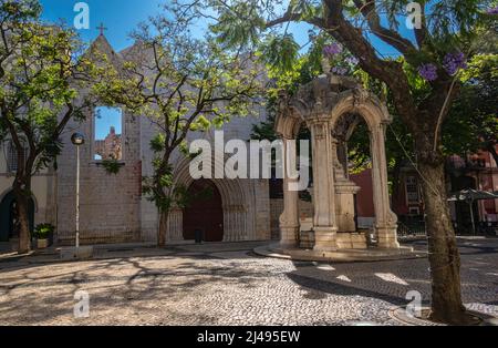 Largo do Carmo, Bairro Alto, Lisbona, Portogallo. Foto Stock