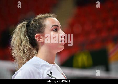 Cuneo, Italia. 12th Apr 2022. Bernardo Cuneo vs Igor Gorgonzola Novara, Pallavolo Serie Italiana A1 Donne Match a Cuneo, Italia, Aprile 12 2022 Credit: Independent Photo Agency/Alamy Live News Foto Stock