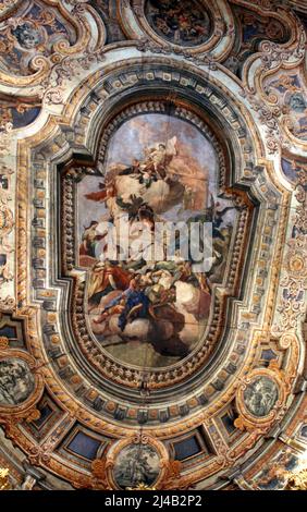 Teatro dell'Opera Margravial, teatro dell'opera barocco del 18th, con interni sontuosi, dettagli della decorazione del soffitto, Bayreuth, Germania Foto Stock