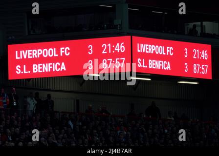 Il quadro di valutazione durante la finale del quarto della UEFA Champions League, la seconda tappa ad Anfield, Liverpool. Data foto: Mercoledì 13 aprile 2022. Foto Stock