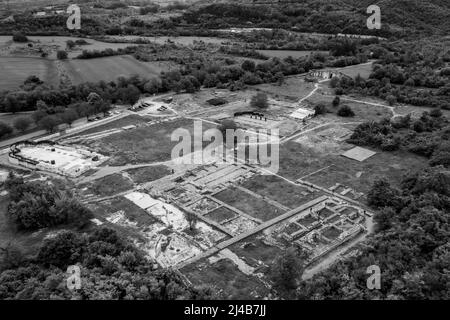 Rovine di un'antica capitale bulgara Veliki Preslav Foto Stock