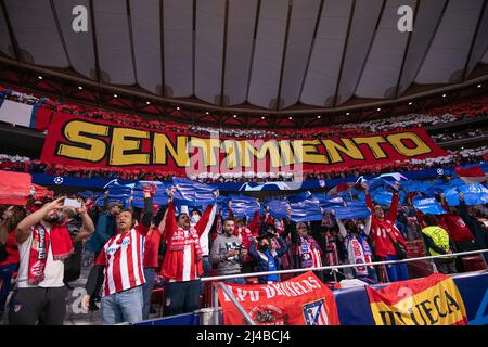 Stadio Wanda Metropolitano, Madrid, Spagna. 13th Apr 2022. EUFA Champions League Football, Atletico Madrid versus Manchester City; Atletico Fans Credit: Action Plus Sports/Alamy Live News Foto Stock