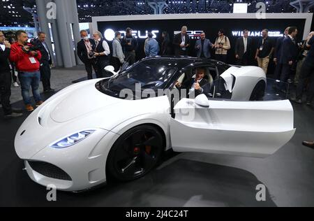 Deus Vayanne Electric Hypercar Concept in mostra al New York International Auto Show 2022 al Javits Center di New York City, NY, USA il 13 aprile 2022. Foto di Charles Guerin/ABACAPRESS.COM Foto Stock