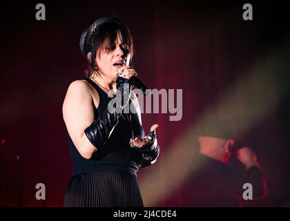 Imelda Maggio, Tour Made to Love, Padiglione delle scogliere, Southend-on-Sea, Essex © Clarissa Debenham / Alamy Foto Stock