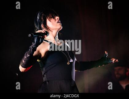 Imelda Maggio, Tour Made to Love, Padiglione delle scogliere, Southend-on-Sea, Essex © Clarissa Debenham / Alamy Foto Stock