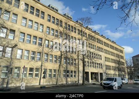 Ufficio di Stato della sanità e degli affari sociali di Berlino, Fehrbelliner Platz, Wilmersdorf, Charlottenburg-Wilmersdorf, Berlino, Germania Foto Stock