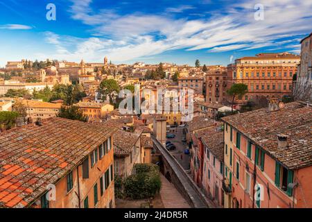 Perugia, Italia al mattino sulla via medievale dell'Acquedotto. Foto Stock