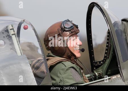 Velivoli compresi i modelli vintage che volano da Lashenden Headcorn. Kent Foto Stock