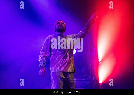 Padova, Italia. 14th Apr 2022. Frah Quintale durante il Frah Quintale alla Hall di Padova 2022, Concerto di Musica della cantante italiana a Padova, Italia, Aprile 14 2022 Credit: Independent Photo Agency/Alamy Live News Foto Stock