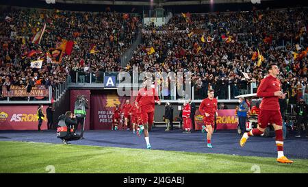 Roma, Italia. 14th Apr, 2022. Giocatore di roma durante il calcio UEFA Europa Conference League Match, Stadio Olimpico, Roma v Bodo Glimt, 14 Aprile 2022 (Photo by AllShotLive/Sipa USA) Credit: Sipa USA/Alamy Live News Foto Stock