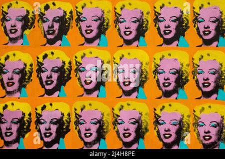 Arte della cultura pop del dipinto di Andy Warshol Marilyn x 100 al Cleveland Museum of Art Foto Stock