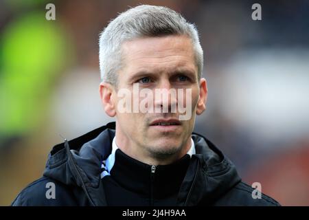 Hull, Regno Unito. 15th Apr 2022. Steve Morison manager di Cardiff City durante la partita a Hull, Regno Unito, il 4/15/2022. (Foto di James Heaton/News Images/Sipa USA) Credit: Sipa USA/Alamy Live News Foto Stock