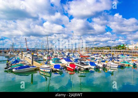 Vista del porto di Torquay (molo interno) Foto Stock