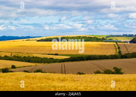 Vista da A303 strada-a tronco strada nel sud dell'Inghilterra, vicino Gillingham-a città e parrocchia civile nella zona di Blackmore vale di Dorset, Foto Stock