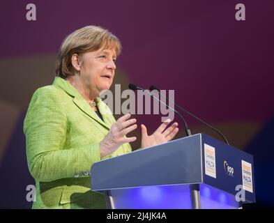 30 marzo 2017, St. Julian's, Malta: Cancelliere della Repubblica federale di Germania Angela Merkel durante il congresso del Partito popolare europeo (PPE) a Malta. Cancelliere tedesco Angela Merkel (Credit Image: © Mykhaylo Palinchak/SOPA Images via ZUMA Press Wire) Foto Stock