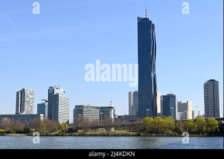 Vienna, Austria. Vista della DC Tower 1 a Vienna Foto Stock