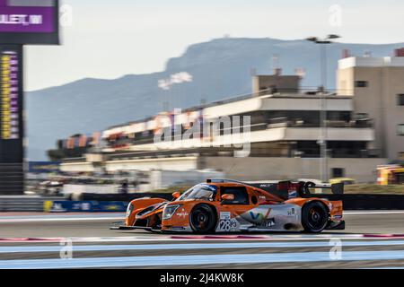 28 CRESP Christopher (fra), CARDE Emilien (fra), MV2S Forestier Racing, Ligier JS P320 - Nissan, in azione durante il le Castellet Round della 2022 Michelin le Mans Cup sul circuito Paul Ricard dal 15 al 16 aprile, a le Castellet, Francia - Foto Marc de Mattia / DPPI Foto Stock