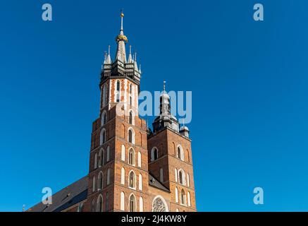 Basilica di Santa Maria, Piazza principale, Rynek Glowny, Cracovia, Polonia Foto Stock