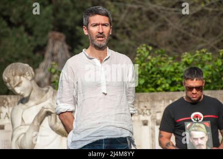 Roma, Italia. 16th Apr 2022. 04/16/2022 Roma, marcia commemorativa ai partigiani caduti organizzata da Patria Socialista Credit: Independent Photo Agency/Alamy Live News Foto Stock