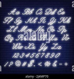 Cartello al neon in alfabeto inglese. Lettere calligrafiche, numeri e simboli sullo sfondo della parete in mattoni. Illustrazione vettoriale in stile neon per testo, lettere, Illustrazione Vettoriale