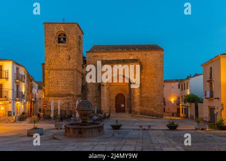 Vista al tramonto di Plaza San Nicolas nella città spagnola Plasencia Foto Stock