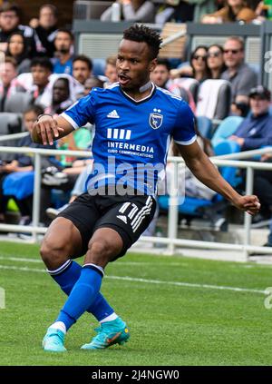 San Jose, California, Stati Uniti. 16 aprile 2022 San Jose, CA USA San Jose Forward Jeremy Ebobisse (11) sul campo durante la partita MLS tra Nashville SC e i terremoti di San Jose. Il gioco termina in un pareggio 2-2 a PayPal Park San Jose Calif. Thurman James/CSM credito: CAL Sport Media/Alamy Live News Foto Stock