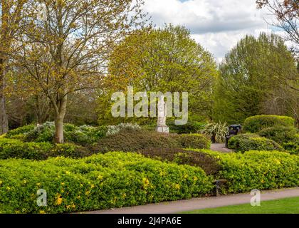 Statua di San Riccardo di Droitwich in Vine's Park, Droitwich Spa, Worcestershire. Foto Stock