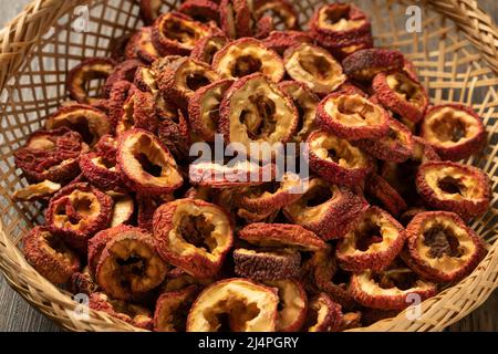 Un sacco di fette di biancospino Foto Stock