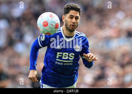 Newcastle, Regno Unito. 17th Apr 2022. Ayoze Perez #17 di Leicester City in azione durante la partita a Newcastle, Regno Unito il 4/17/2022. (Foto di Mark Cosgrove/News Images/Sipa USA) Credit: Sipa USA/Alamy Live News Foto Stock