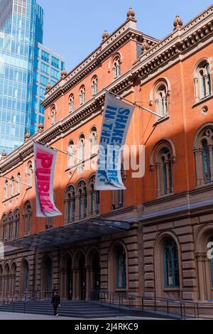 Joseph Papp Public Theatre, sede del Joe's Pub, nell'ex Astor Library, Lower Manhattan, New York, NY, USA. Foto Stock