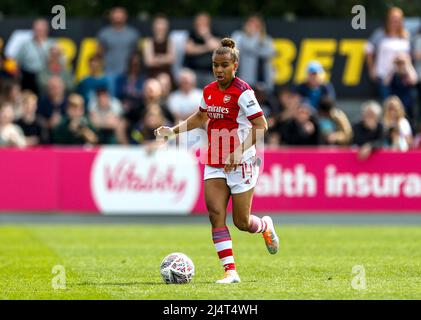 Nikita Parris dell'Arsenal in azione durante la partita semifinale della Vitality Women's fa Cup al LV Bet Stadium Meadow Park, Borehamwood. Data foto: Domenica 17 aprile 2022. Foto Stock