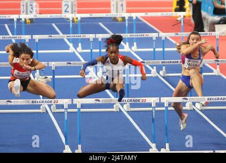 Ditaji KAMBUNDJI di Suisse , Cyréna SAMBA-MAYELA di Francia e Yoveinny MOTA del Venezuela 1/2 finale 60 M Hurdles Donne durante i Campionati mondiali di atletica indoor 2022 il 19 marzo 2022 alla Stark Arena di Belgrado, Serbia - Foto Laurent Lairys / DPPI Foto Stock