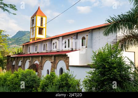 14 aprile 2022 San Joaquín, la Mesa, Cundinamarca, Colombia. La chiesa di San Joaquin. Foto Stock