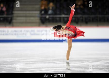 Rion SUMIYOSHI (JPN), durante lo Skating libero delle donne, al campionato mondiale di skating della figura junior ISU 2022, alla sala di ghiaccio di Tondiraba, il 17 aprile 2022 a Tallinn, Estonia. Credit: Raniero Corbelletti/AFLO/Alamy Live News Foto Stock