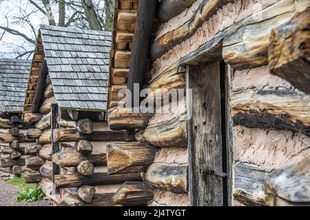 Cabine della Guardia di Washington vicino al quartier generale del generale George Washington all'accampamento dell'esercito continentale a Valley Forge in Pennsylvania. (USA) Foto Stock