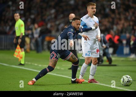 Parigi, Francia. 17th Apr 2022. Paris Saint-Germain's durante la partita di calcio francese del L1 tra Paris Saint-Germain (PSG) e Olympique de Marseille (OM) allo stadio Parc des Princes di Parigi il 17 aprile 2022. Photo by Christian Liewig/ABACAPRESS.COM Credit: Abaca Press/Alamy Live News Foto Stock