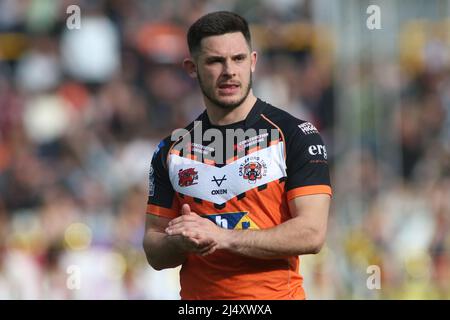 Castleford, Regno Unito. 18th Apr 2022. The Mend-A-Hose Jungle, Castleford, West Yorkshire, 18th aprile 2022. Betfred Super League Castleford Tigers vs Leeds Rhinos Niall Evald di celebra la vittoria su Leeds Rhinos a tempo pieno. Credit: Touchlinepics/Alamy Live News Foto Stock