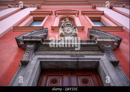 Chiesa Francescana dell'Annunciazione accanto a Piazza Preseren nel centro storico di Lubiana, Slovenia Foto Stock