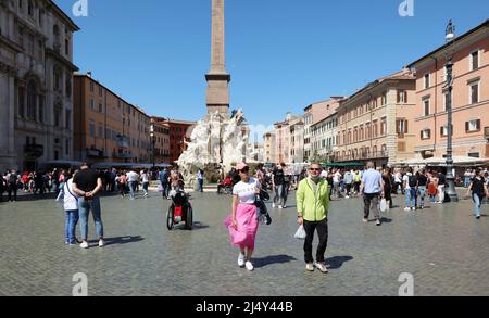 Roma, Italia. 16th Apr 2022. Vacanze di Pasqua a Roma, 16 2022 aprile. (Foto di Elisa Gestri/Sipa USA) Credit: Sipa USA/Alamy Live News Foto Stock