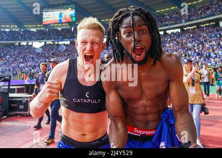 BRUSSEL, BELGIO - APRILE 18: Andreas Hanche Olsen di KAA Gent e Jordan Torunarigha di KAA Gent durante la partita finale di Croky Cup tra KAA Gent e RSC Anderslecht al Koning Boudewijnstadion il 18 Aprile 2022 a Brussel, Belgio (Foto di Jeroen Meuwsen/Orange Pictures) Foto Stock