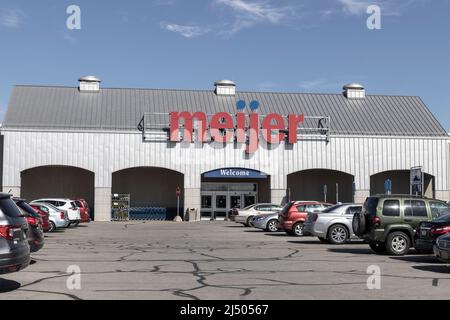 Richmond - Circa Aprile 2022: Sede Meijer Retail. Meijer è un grande rivenditore di tipo supercenter con oltre 200 sedi. Foto Stock